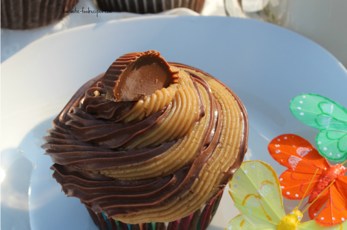 Chocolate Peanut Butter Cupcakes