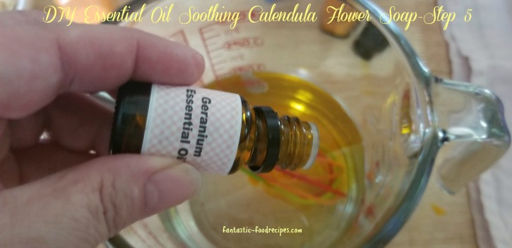 DIY Essential Oil Soothing Calendula Flower Soap-Step 5 RDx
